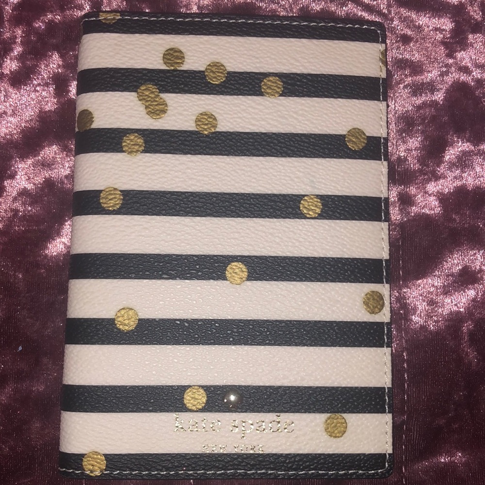 COPY - Super cute kate spade passport holder